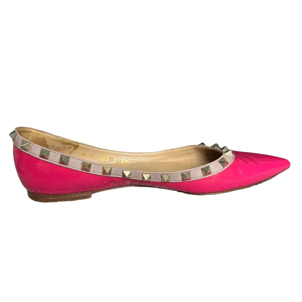 Valentino Pink and Gold Rockstud flat Patent Leather Pointed Toe Shoe size 7.5